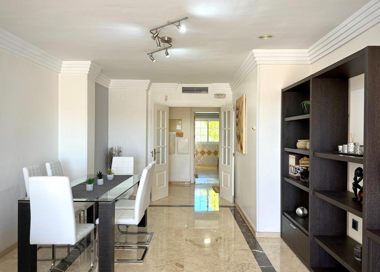 Moderno Apartamento Con Preciosas Vistas Al Mar En Urbanizacion Con Piscina - Rio Real 11 2G Marbella Exteriér fotografie