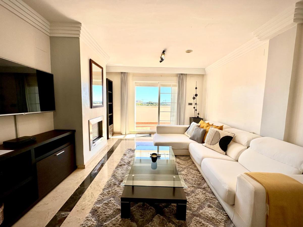 Moderno Apartamento Con Preciosas Vistas Al Mar En Urbanizacion Con Piscina - Rio Real 11 2G Marbella Exteriér fotografie