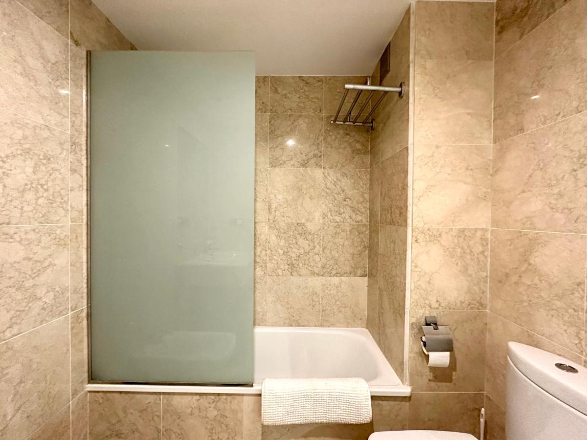 Moderno Apartamento Con Preciosas Vistas Al Mar En Urbanizacion Con Piscina - Rio Real 11 2G Marbella Exteriér fotografie